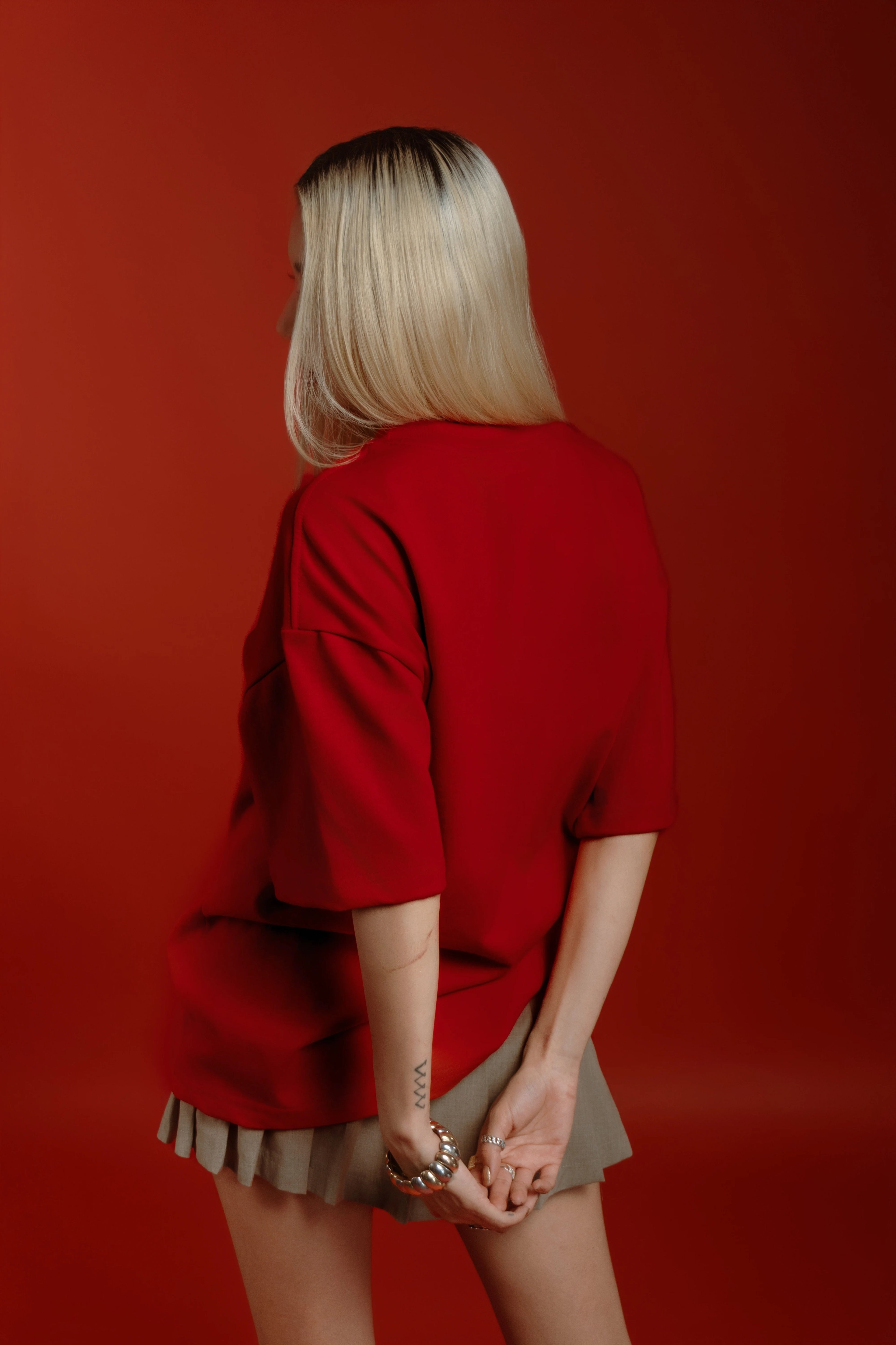 RED 300 GSM OVERSIZE
